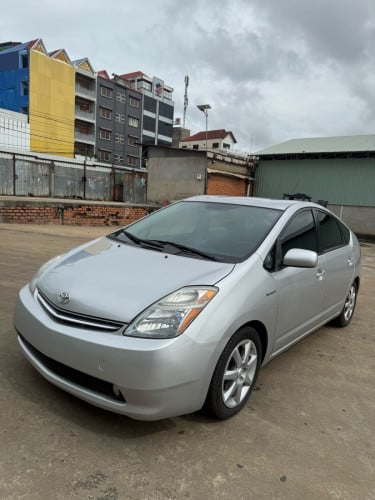 Prius 2007 full touring edition JBL ឡានកាលី ស្ឡានស្អាត មូលអត់បុកប៉ះ  អត់ច្រេះ ធានាថាថ្មី