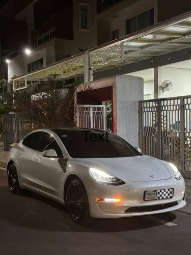 Sell Tesla model 3 stand range plus (350km) 2020 ឡានUSA