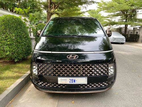 Staria 2022 VIP 7seats full option