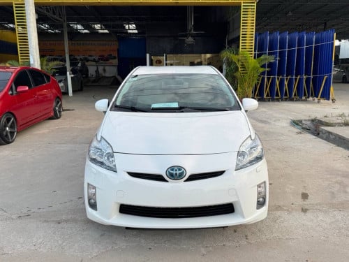 Toyota Prius 2010Option: 5 Advance
