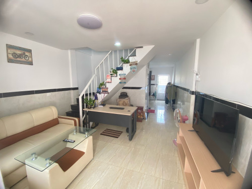 ផ្ទះសំរាប់ជួល ក្បែរផ្សារបឹងបៃតង