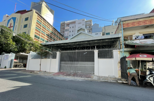 ឃ្លាំងសម្រាប់ជួល នៅបឹងកេងកង២