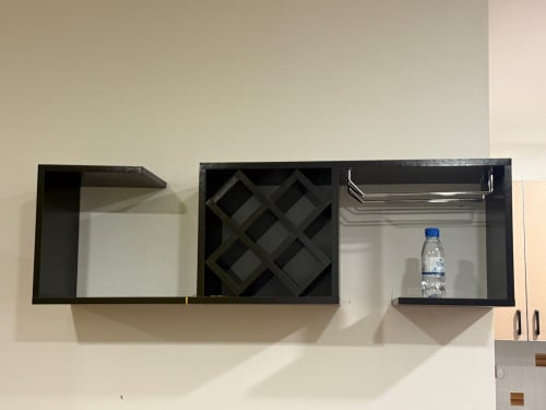 ធ្នើរស្រា