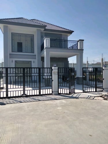 ផ្ទះលក់ប្រញាប់ ដាច់ 62000