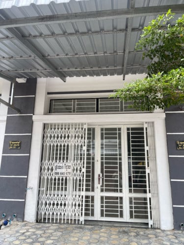 បូរីឡេងណាវ៉ាត្រា៦A