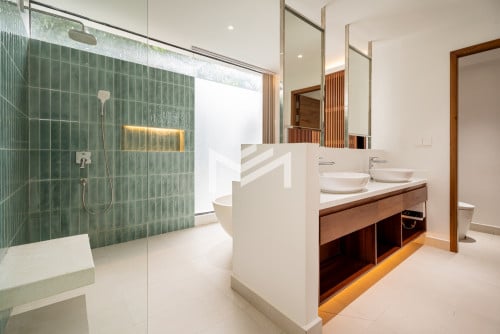 វីឡាសម្រាប់លក់-Luxury Villa For Sale , Veal Sbov📍
