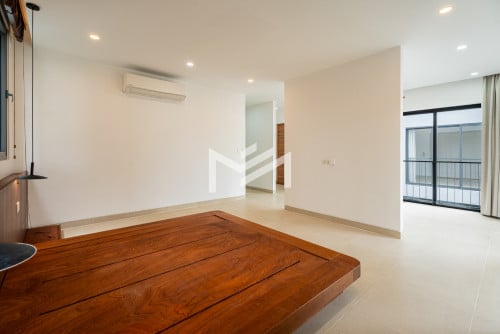 វីឡាសម្រាប់លក់-Luxury Villa For Sale , Veal Sbov📍