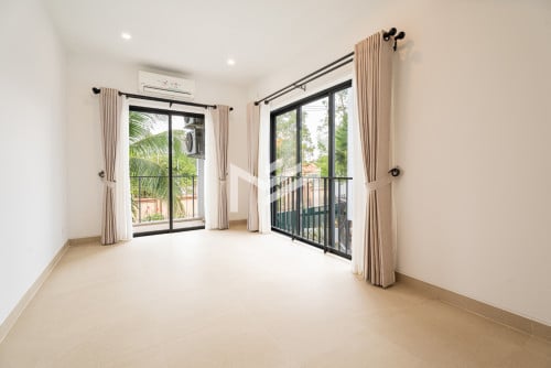 វីឡាសម្រាប់លក់-Luxury Villa For Sale , Veal Sbov📍