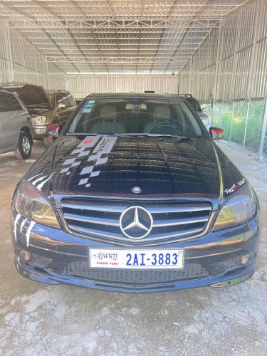 ឡានលក់ Mercedes Benz C300 ឆ្នាំ2010 ឡានស្អាតនៅសាណុំ តំលៃ14500$ចរចា