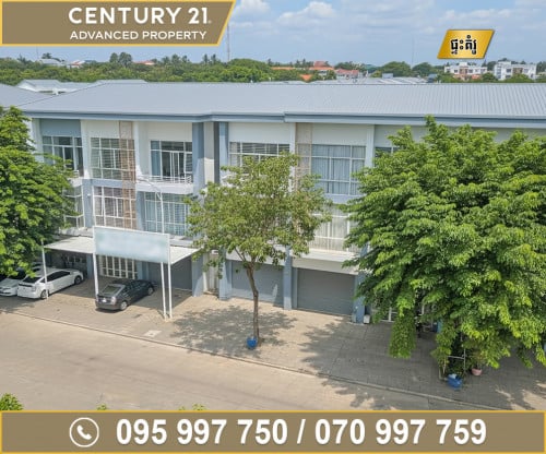 🏘 ផ្ទះអាជីវកម្ម (SH) ក្នុងបុរី វ៉ារីណាដឹស្តាយ ត្រូវការលក់បន្ទាន់ខ្លាំង