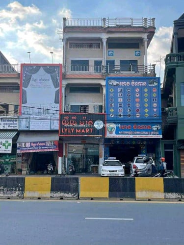 🏡 Shophouse For Sale – Prime Location on St.271, Thek Thla, Sen Sok