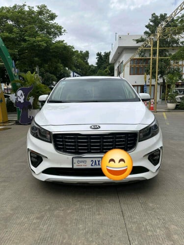 Kia Carnival 2019 ម្ចាស់ដេីមទិញថ្មីខ្លាញ់គោ Full Option