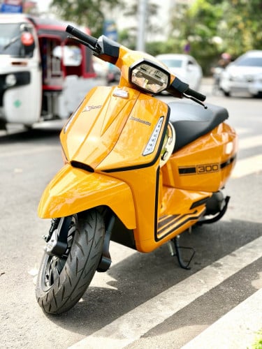 Lambretta x300 សម្រាប់លក់