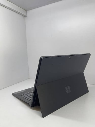 Microsoft Surface Pro 7 Plus  i7-1165G7 Ram 16 GB / SSD512 GB 12.3” 2K Touch  $498