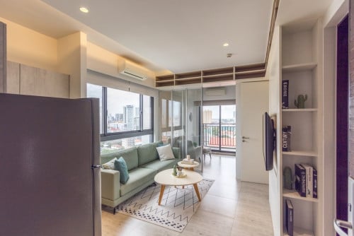 Modern 1 Bedrooms for Rent