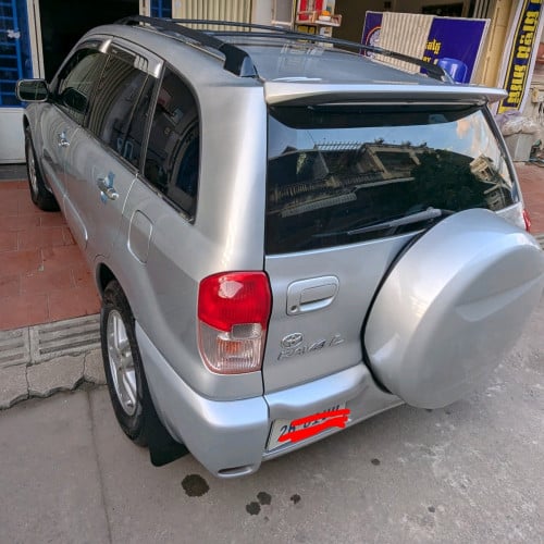 RAV 4 ឆ្នាំ២០០១