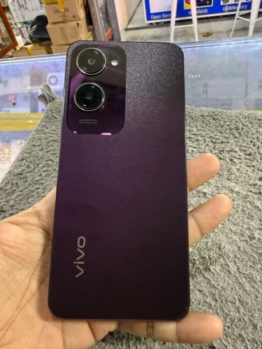 Vivo Y18 Ram6G Memory128G ក្រុមហ៊ុនសុីមពីរ មានឆ្នាំងសាក