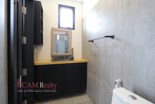 Western style 3-bedroom duplex renovated apartment for rent in BKK1 area – Phnom Penh.