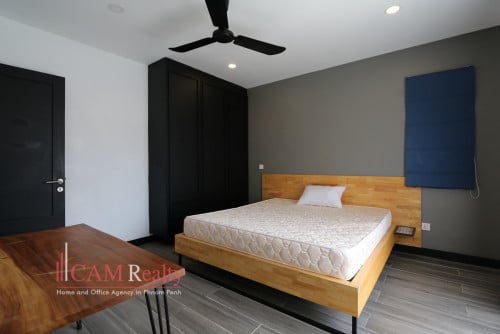 Western style 3-bedroom duplex renovated apartment for rent in BKK1 area – Phnom Penh.