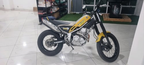 YAMAHA Tricker 2004