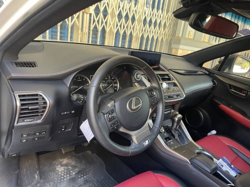 ឡាន លក់ បន្ទាន់ ប្រញាប់លុយ Luxury  ឡើង sports