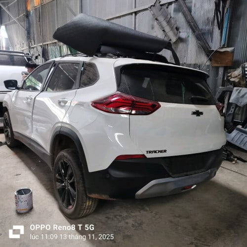 កាប់សាច់ទិញអីលក់ហ្នឹង