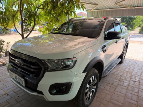 ឡានស្អាតលក់​នៅ​សៀមរាប​019