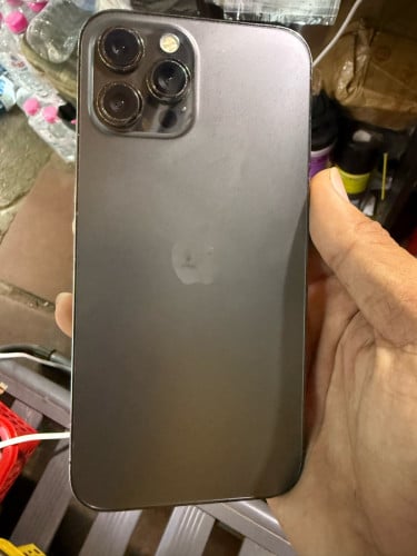 ក​12 pro max 128g by pass សានុំ​ ប្រេីបានតែwifi អាចភ្ចាប់ទៅទូរសព្ច័មួយទៀតបានលេង​បែកខ្ទិះ