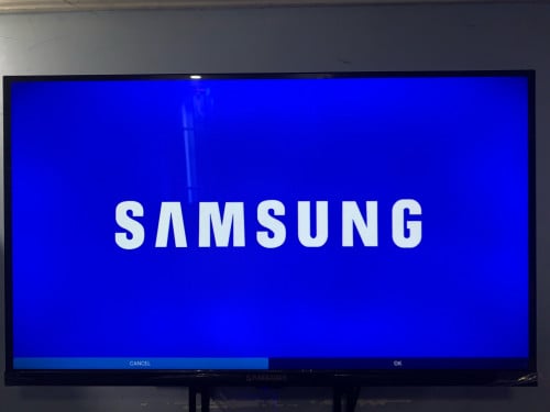 លក់ទូរទស្សន៍ Crystal Smart TV ៣២ អ៊ីញ ថ្មី! 💥