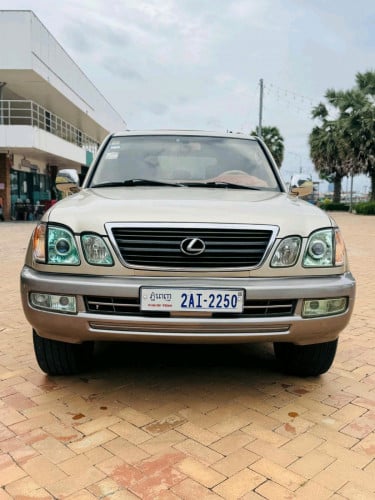 លក់ Lexus LX470 ឆ្នាំ02 ហ្គាសហើយឡានស្អាតអត់បុកអត់ប៉ះ