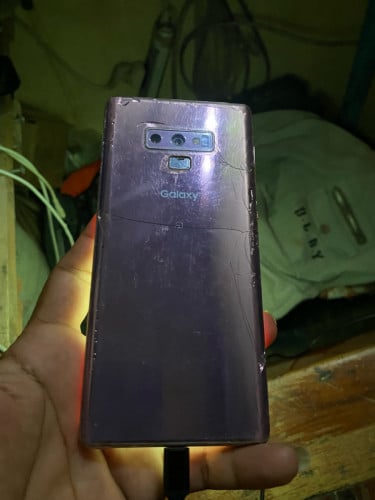 លក់ម៉ាសុីន Note 9 ដូចរូប