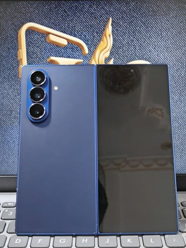 📱Galaxy Z Fold7 5G / ក្រុមហ៊ុនSim2 💾RAM12G+12G/Storage256G✅នៅស្អាត98.5%(លក់មានការធានាត្រឹមត្រូវ)