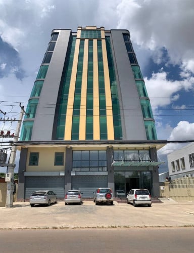 Apartment For Rent at 598 Street