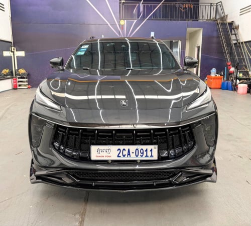 Forthing2024 T5 EVO Luxury Sport edition  18000km