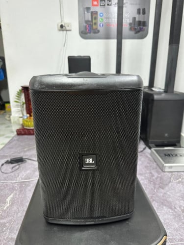 JBL Eon One Compact ថ្មកាន់សំឡេងល្អ 150w