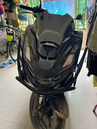 PCX-2022ជប៉ុន/125cc គ្រឿងលេងរួច ខ្ចៅទីតានៀមហ្វូល