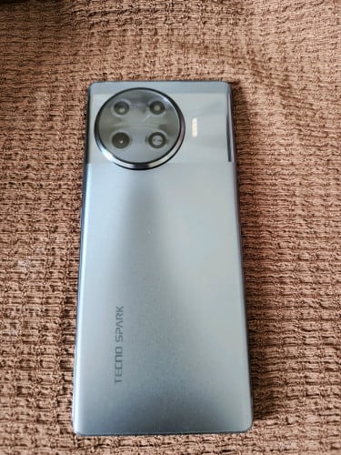 TECNO SPARK 20PRO+RAM 8G / ROM 256Gអេក្រង់កោង