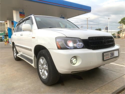 Toyota Highlander 03 ប៉ុង 2 Full Option Limited ម្ចាស់ផ្ទាល់លក់ប្រញាប់លុយ