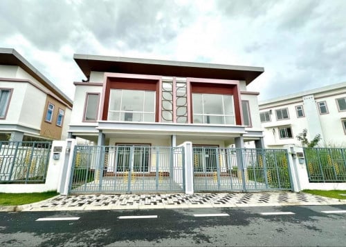 វីឡាភ្លោះសំរាប់លក់