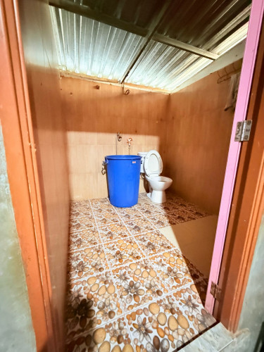 ផ្ទះលក់​ ផ្លូវបេតុង​ ក្បែរផ្សារសំរោង​ ចចារ