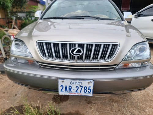 រថយន្ដសម្រាប់លក់