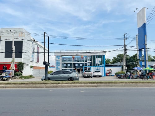 ដីសម្រាបលក់នៅផ្លូវជាតិលេខ១ ជិតបុរីប៉េងហួតបឹងស្នោរ