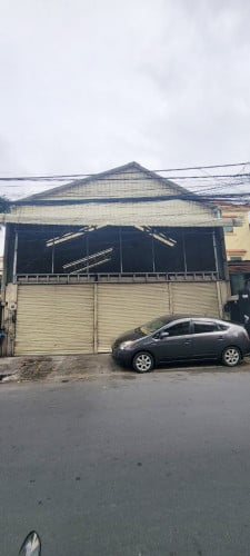 ការ៉ាស់ឡានសំរាប់ជួលនៅសន្ធមុខ