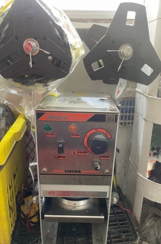 ម៉ាសុីនអ៊ុតមាត់កែវ