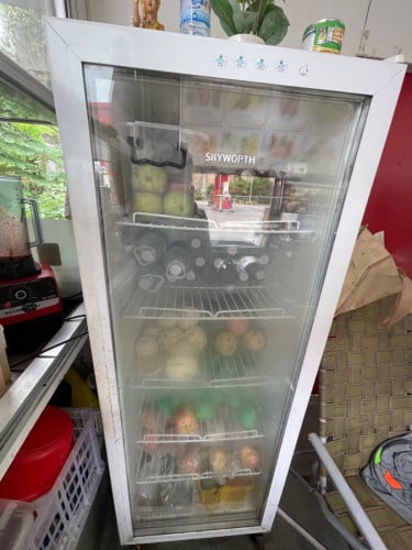 ទូរក្លាសេត្រជាក់