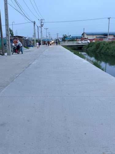 ប្រភេទសង់ផ្ទះល្វែង ឃ្លាំងដាក់អេតចាយ សិប្បកម្