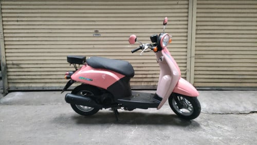 ម៉ូតូលក