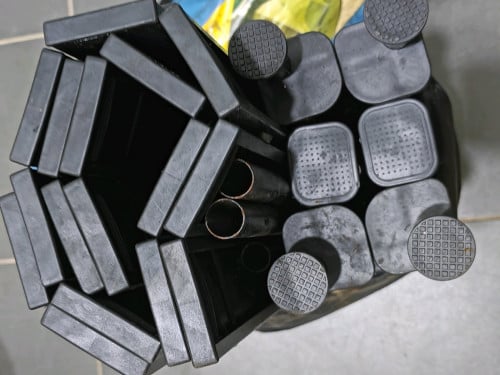 តុបោះតង់នៅស្អាត100% ធំ​លក់ធូរ