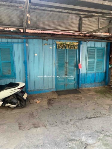 លក់ផ្ទះ ជាប់របងភ្នំពេញស្ពតក្លឹប271