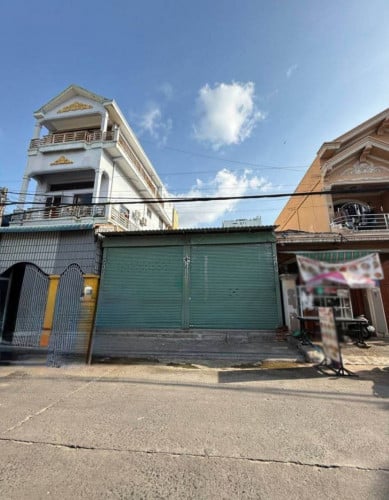 ហាងជួលនៅទួលគោកក្បែរផ្សារ7មករា  I Shop for Lease at Toul Kork  ហាងកាហ្វេ ហាងខោអាវ ហាងបាយ